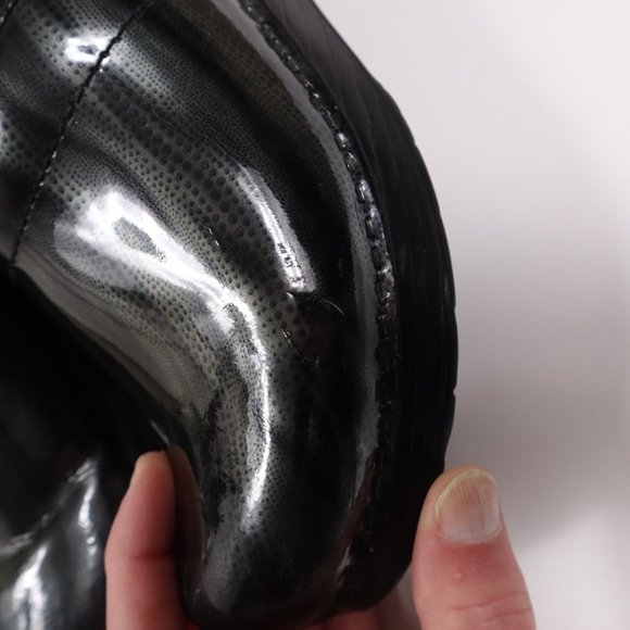 Dansko Patterned Leather Upper Clogs	Black	Size	39 - Picture 3 of 7